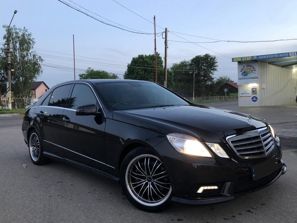 Aripa dreapta Mercedes E350 W212