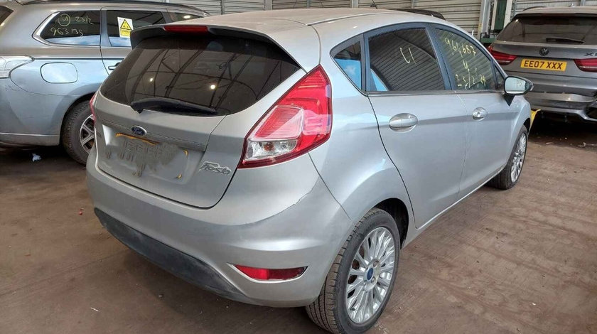 Aripa dreapta spate Ford Fiesta 6 2013 HATCHBACK 1.0 i