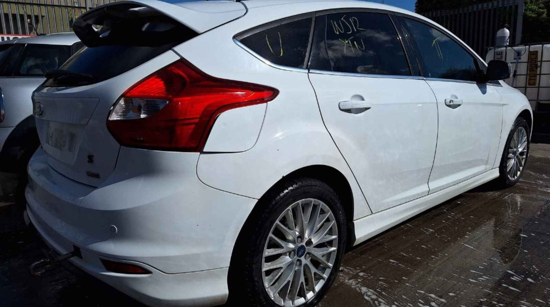 Aripa dreapta spate Ford Focus 3 2012 HATCHBACK 1.6 i JQDB JQDA 150hp