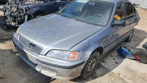 Aripa dreapta spate Honda Civic 1998 6 berlina 1.4...