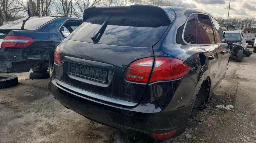 Aripa dreapta spate Porsche Cayenne An 2011 2012 2013 2014 2015 2016 2017 2018