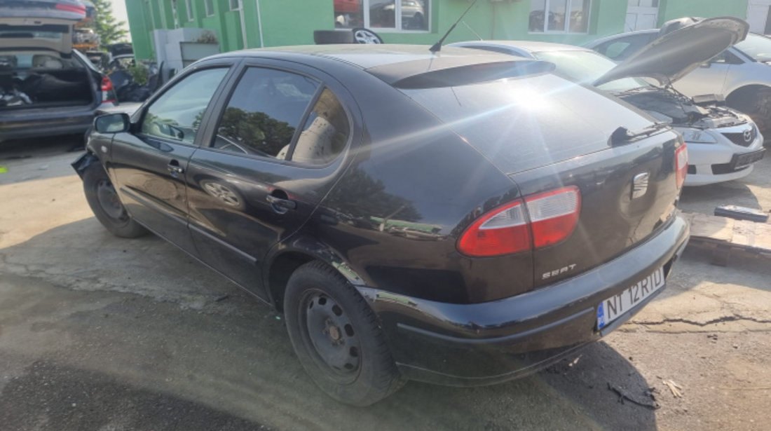 Aripa dreapta spate Seat Leon 2002 HatchBack 1.6 azd