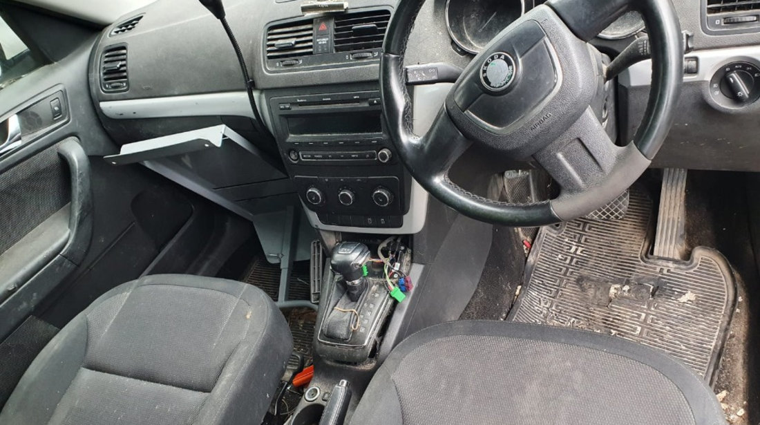 Aripa dreapta spate Skoda Yeti 2012 DSG 1.2 TSI