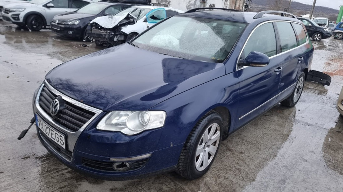 Aripa dreapta spate Volkswagen Passat B6 2007 break 1.9 tdi bls