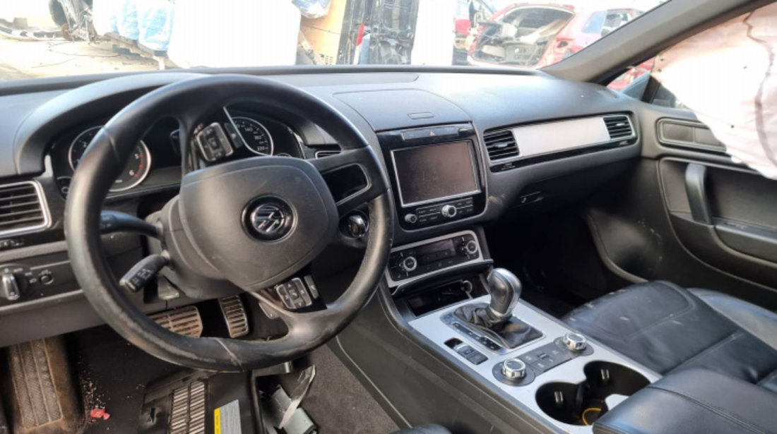 Aripa dreapta spate Volkswagen Touareg 7P 2012 SUV 3.0 tdi CASA