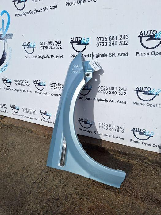 Aripa fata dreapta culoare turcuaz Opel Tigra B 2004-2009