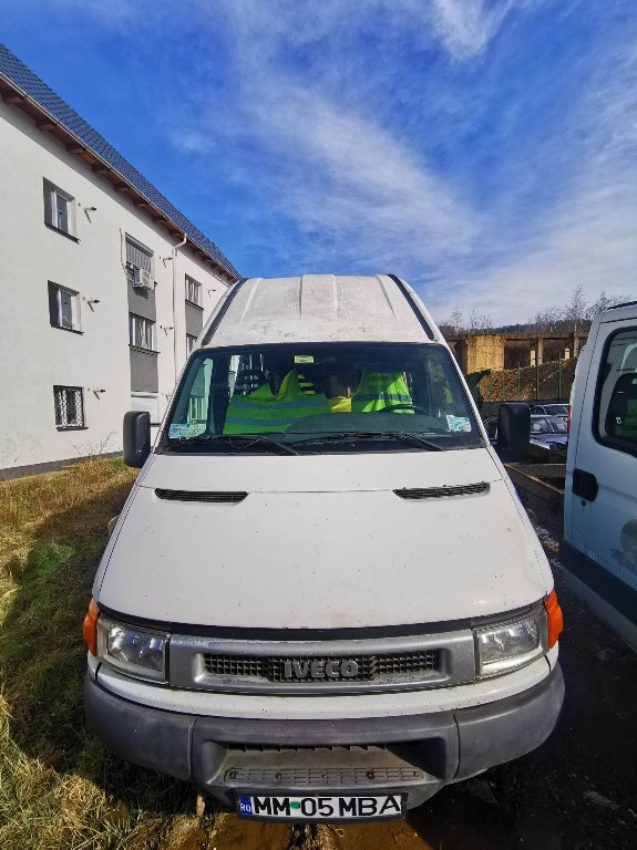 ARIPA FATA Stanga/DR MICROBUZ IVECO DAILY 50 C13 2002