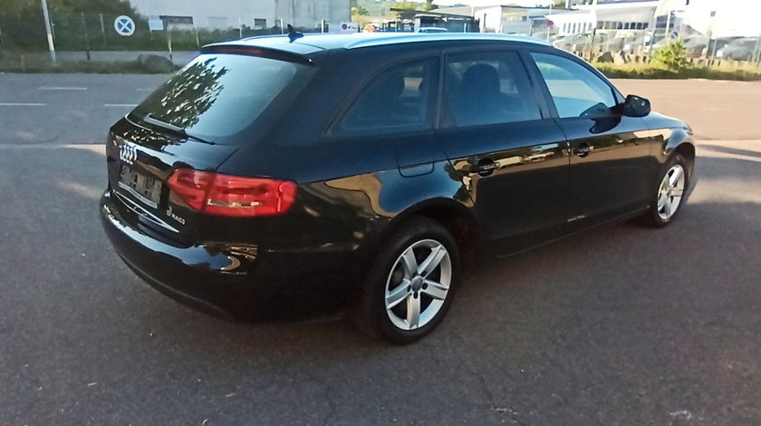 Aripa spate dreapta Audi A4 B8 2.0 TDI 2009 2010 2011 2012 2013 combi