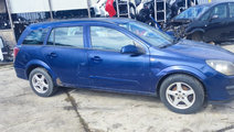 Aripa spate Opel ASTRA H 1.4 benzina 66KW / 90 CP ...