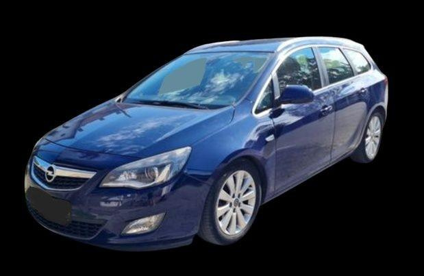 Aripa spate sport tourer break Opel Astra J 2009-2012