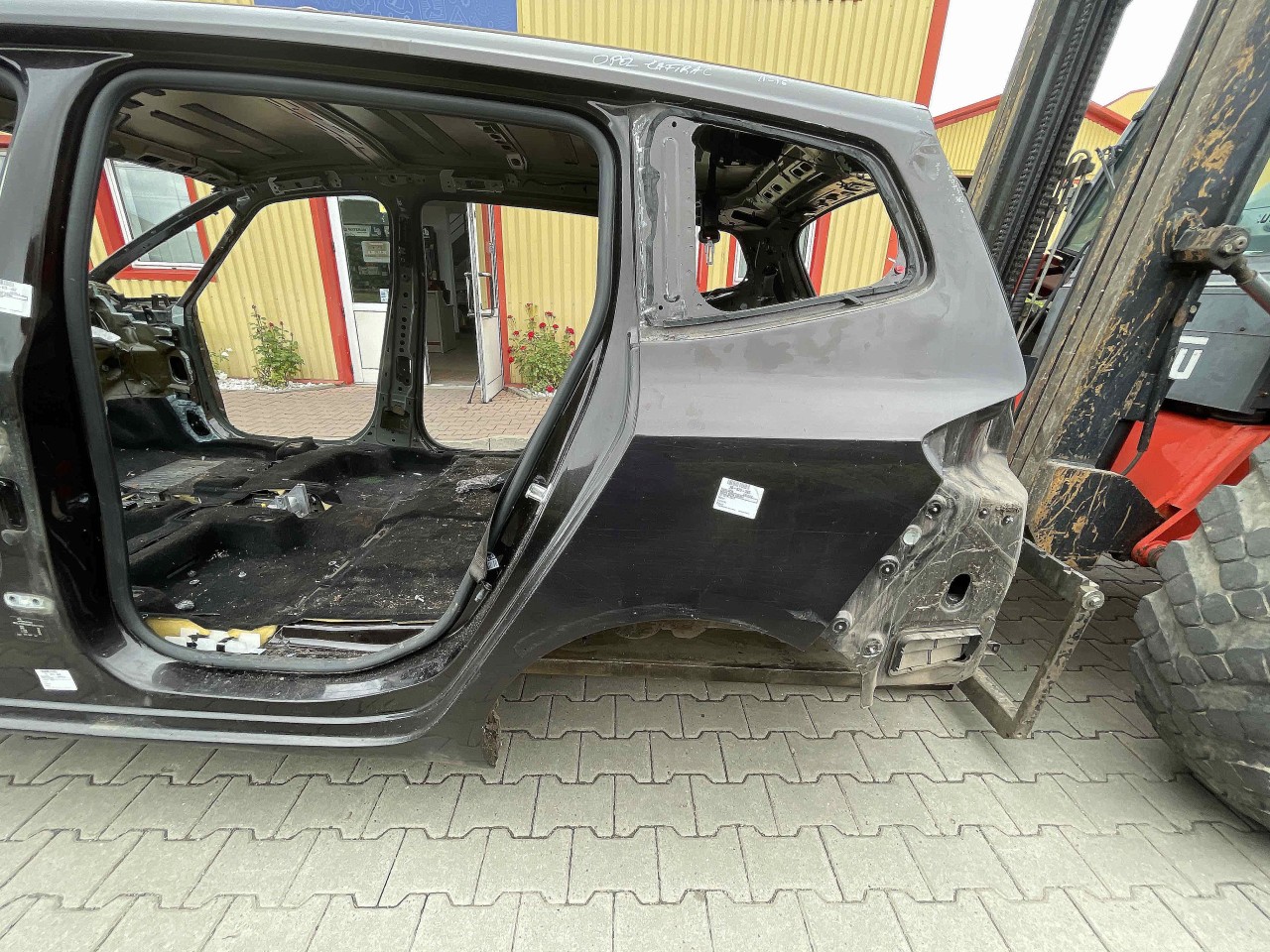 ARIPA SPATE STANGA OPEL ZAFIRA C ZAFIRA C - (2011 2016)