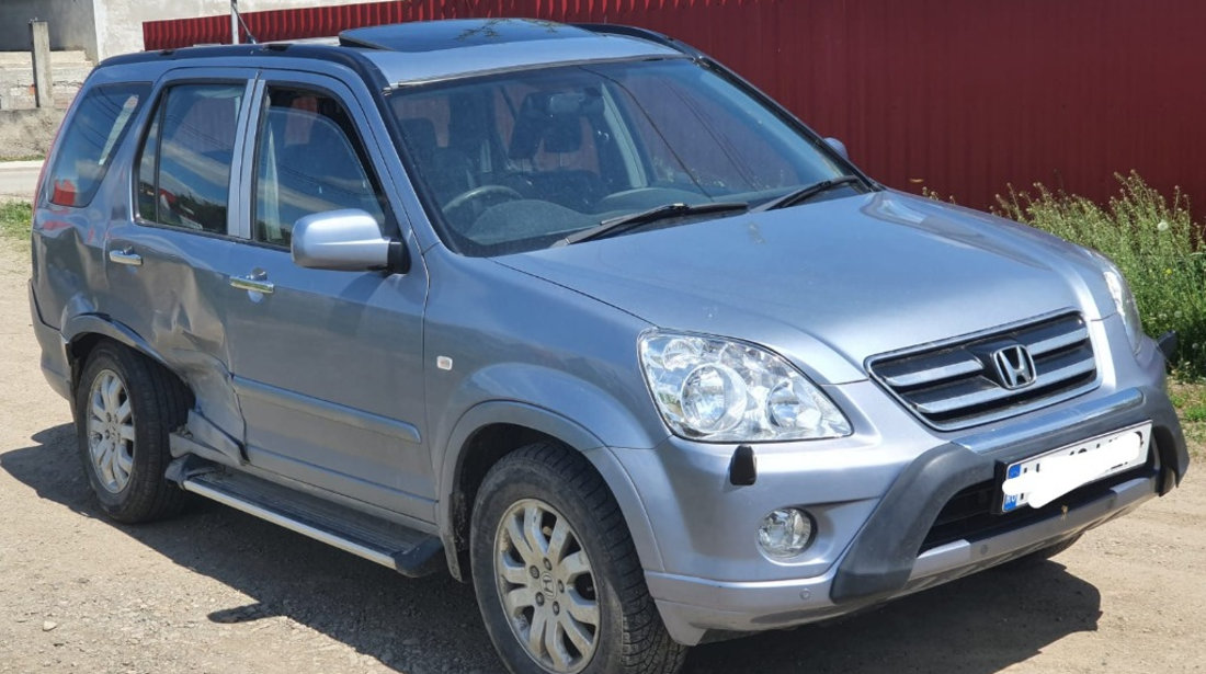 Aripa stanga fata Honda CR-V 2006 4x4 suv 2.2 CTDI