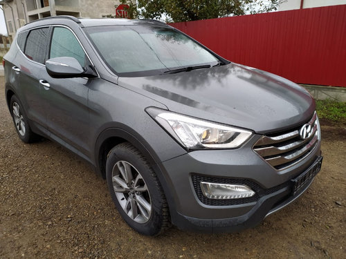 Aripa stanga fata Hyundai Santa Fe 2014 2014 4x4 2.2crdi