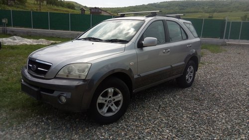 Aripa stanga fata Kia Sorento 2005 Suv 2.5 CRD