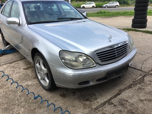 Aripa stanga fata Mercedes S-Class W220 2000 limuzina 3.2