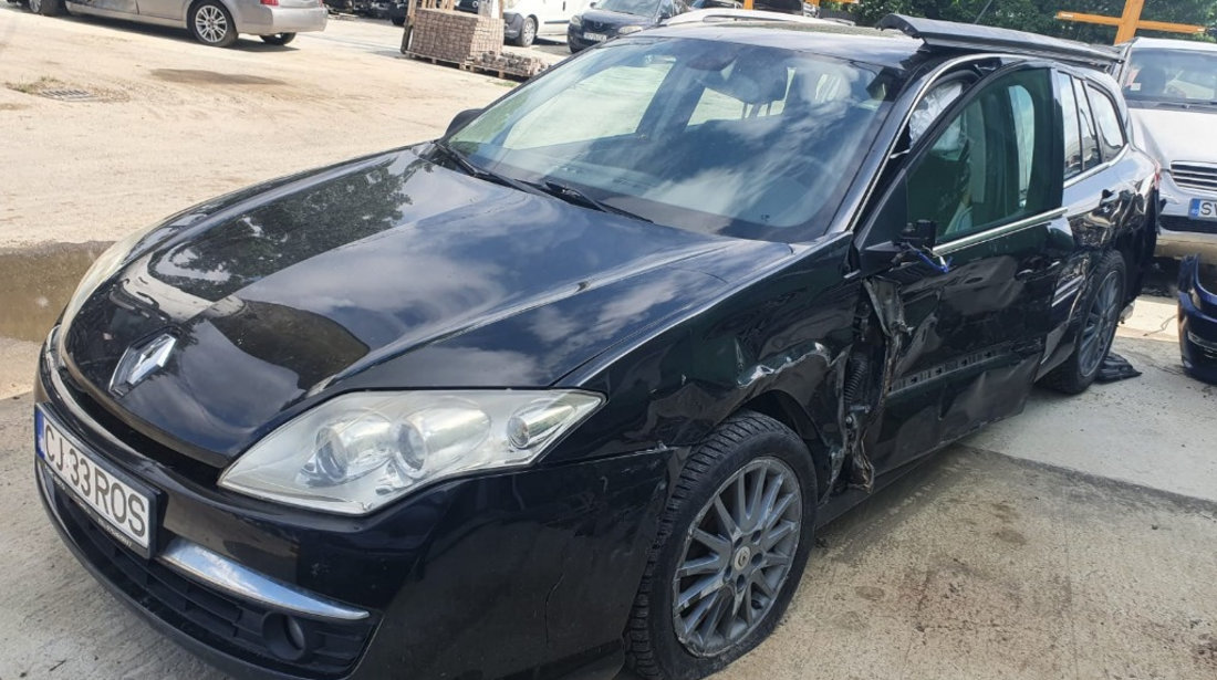 Aripa stanga fata Renault Laguna 3 2008 break 2.0 dci