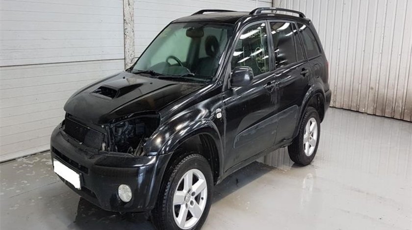 Aripa stanga fata Toyota RAV 4 2005 SUV 2.0 D