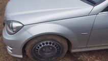 Aripa stanga Mercedes c200 cdi w204 facelift
