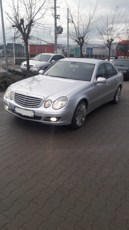 Aripa stanga Mercedes E220 cdi w211 an 2007 facelift