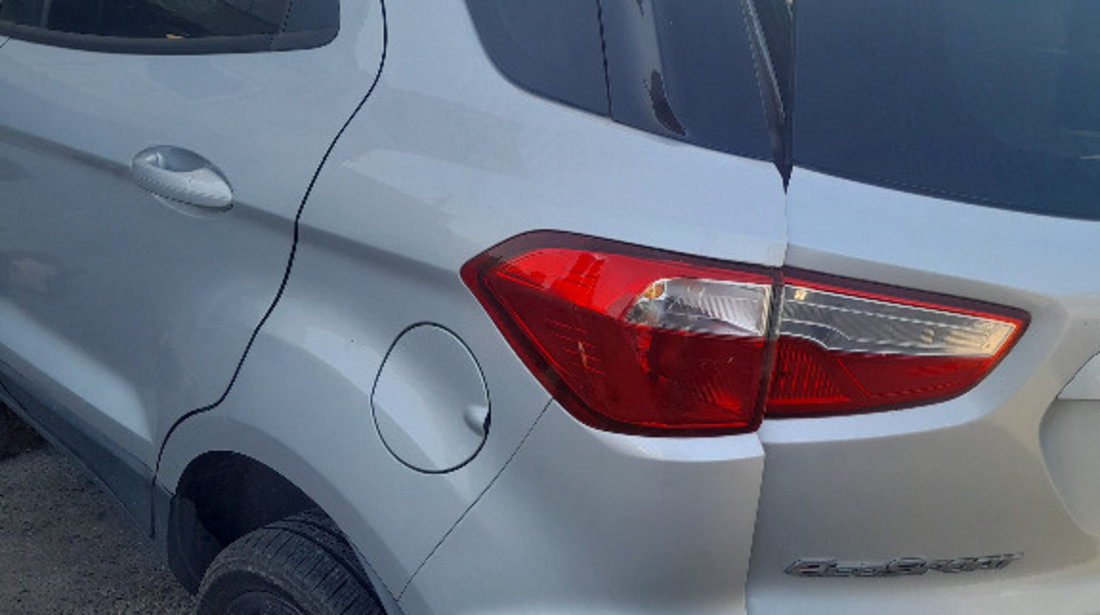 Aripa Stanga Spate Ford Ecosport 2015