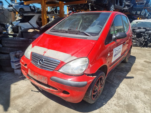 Aripa stanga spate Mercedes A-Class W168 2001 hatchback 1..4 benzina 166.940