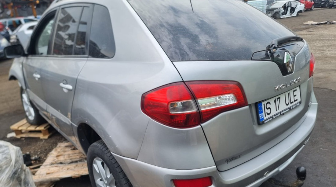 Aripa stanga spate Renault Koleos 2009 suv 4x4 2.0 dci