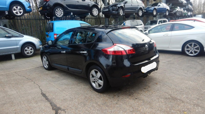 Aripa stanga spate Renault Megane 3 2011 HATCHBACK 1.5 DCI