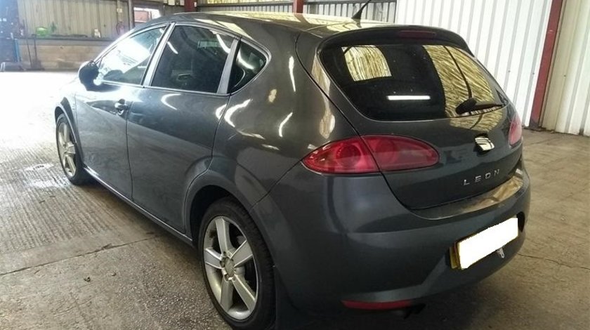 Aripa stanga spate Seat Leon 2 2006 Hatchback 2.0 TDi