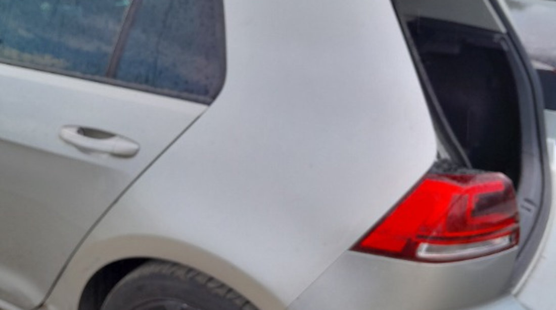 Aripa Stanga Spate Volkswagen Golf 7 Hatchback