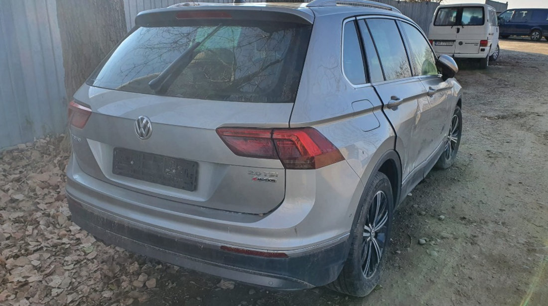 Aripa stanga spate Volkswagen Tiguan 2017 4x4 2.0 tsi CZP