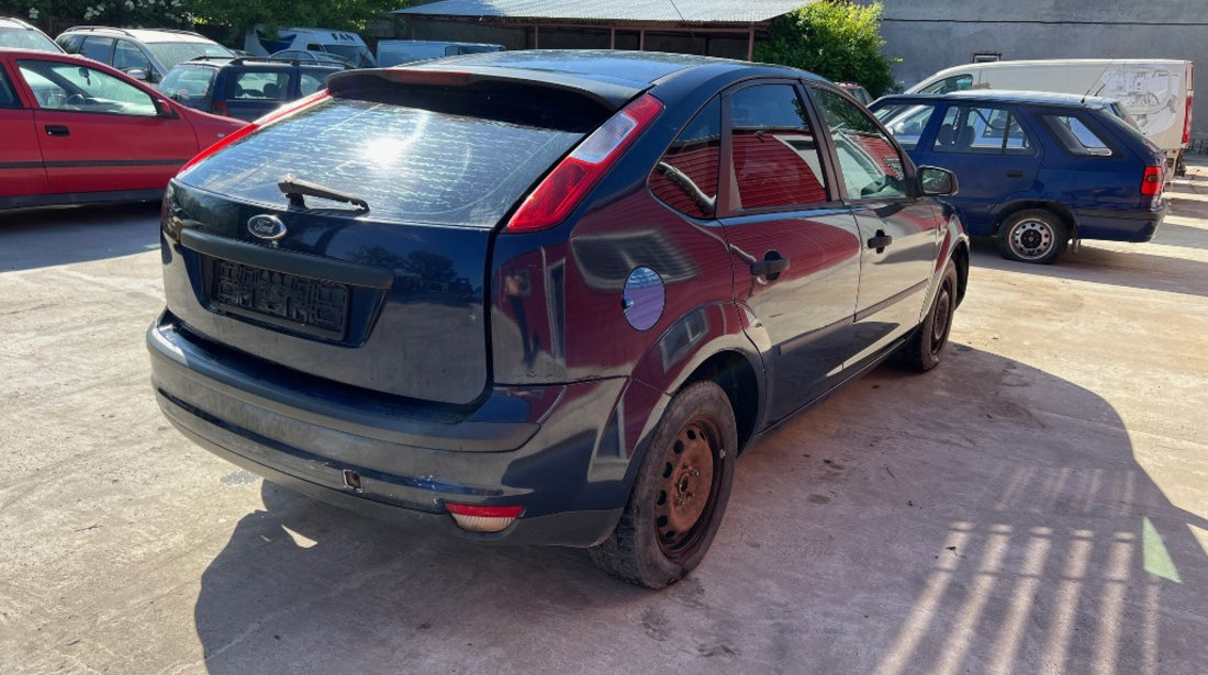 Armatura bara fata Ford Focus 2 2005 HATCHBACK 1.6 BENZINA