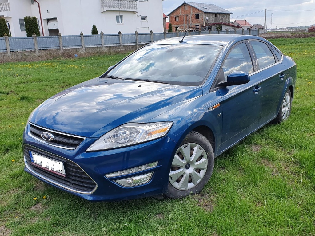 Armatura bara fata Ford Mondeo 4 2009 berlina 2.5 T benzina huba