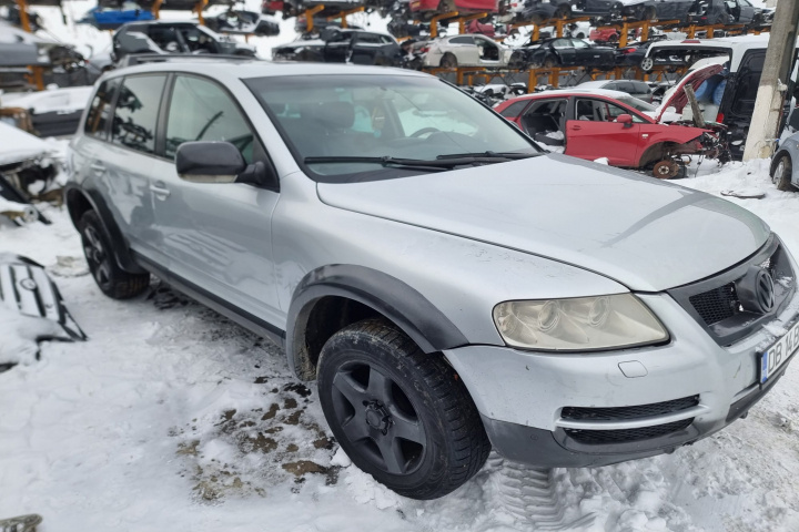 Armatura bara fata Volkswagen Touareg 7L 2006 SUV 2.5 tdi BAC