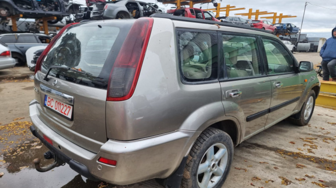 Armatura bara spate Nissan X-Trail 2003 SUV 2.2