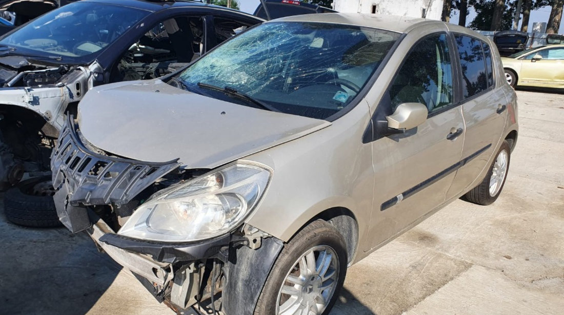 Armatura bara spate Renault Clio 3 2007 hatchback 1.5 dci