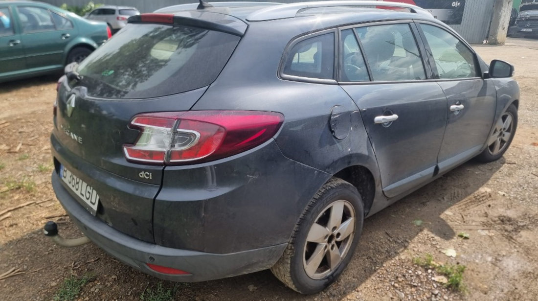 Armatura bara spate Renault Megane 3 2010 break 1.5 dci K9K837