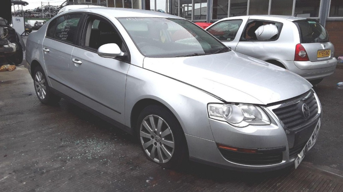 Armatura bara spate Volkswagen Passat B6 2008 Sedan 2.0 TDi