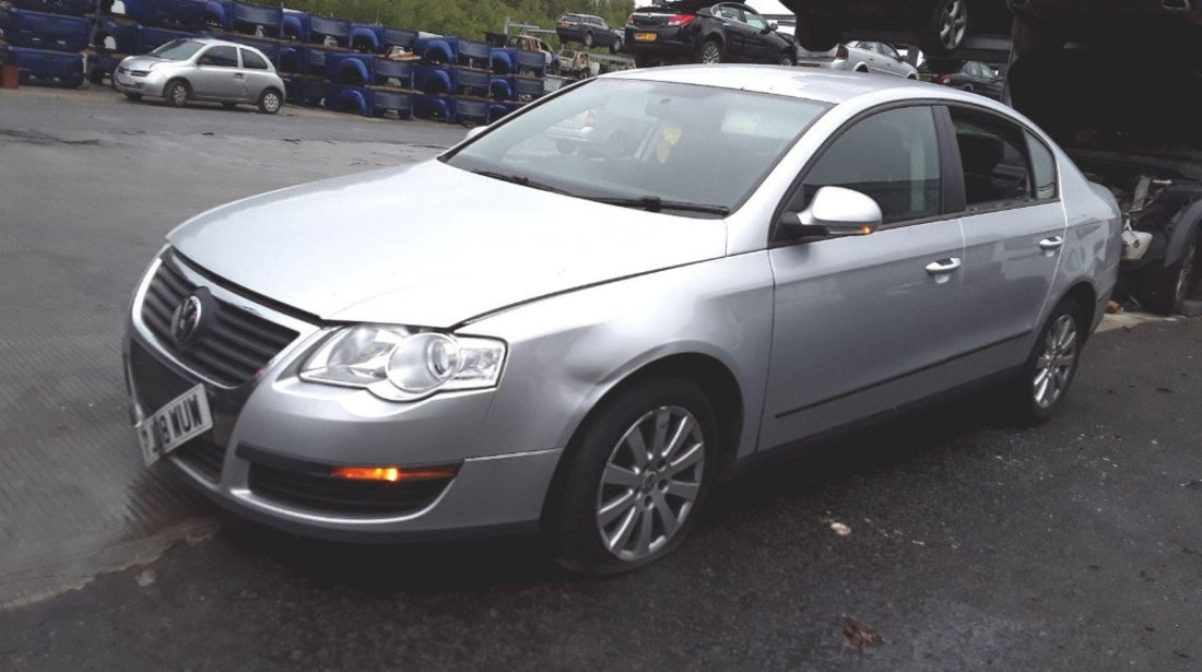 Armatura bara spate Volkswagen Passat B6 2008 Sedan 2.0 TDi