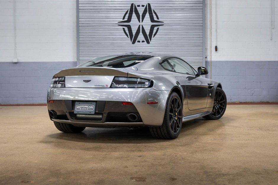 Aston Martin V12 Vantage S de vanzare