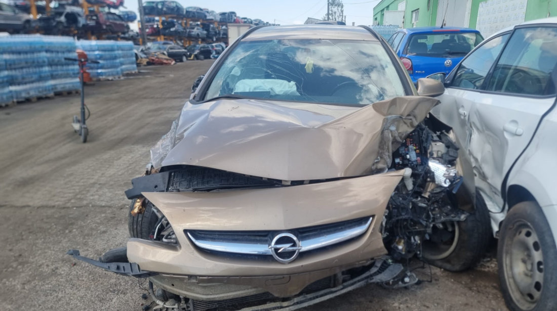 Balama ușă dreapta spate Opel Astra J [facelift] [2012 - 2018] 1.7 cdti A17DTS