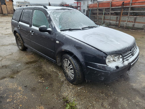 Balamale usa Volkswagen Golf 4 combi an 2004