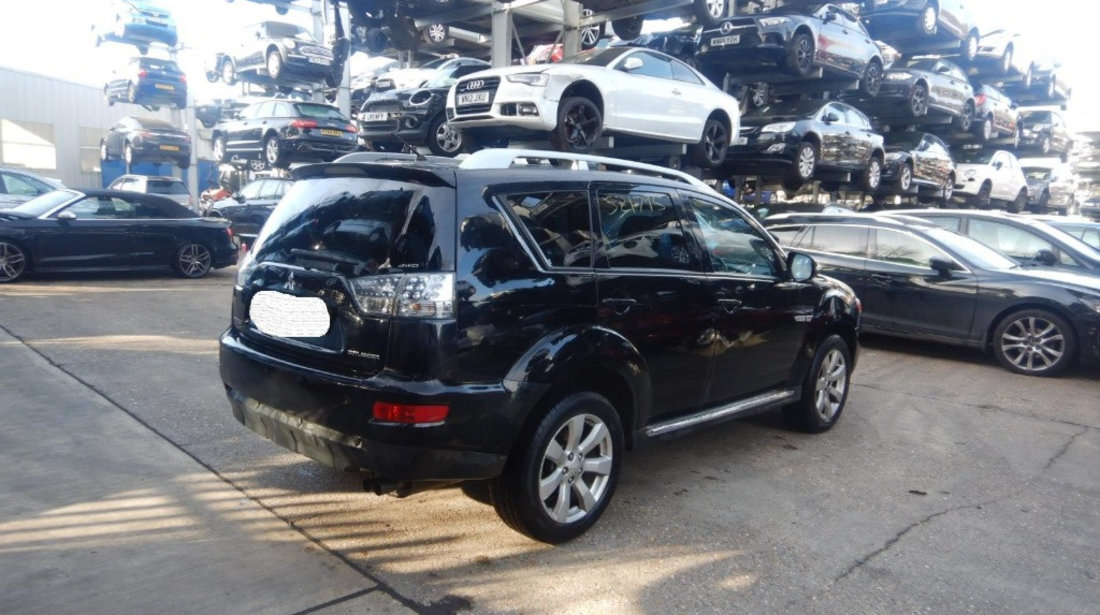 Bancheta spate Mitsubishi Outlander 2010 SUV 2.2 DIESEL