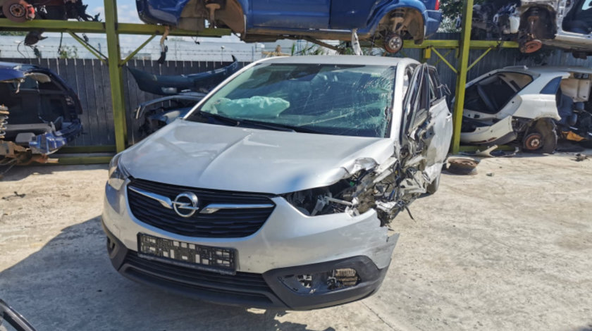 Bancheta spate Opel Crossland X 2018 CrossOver 1.2 benzina HN01 (B12XHL)