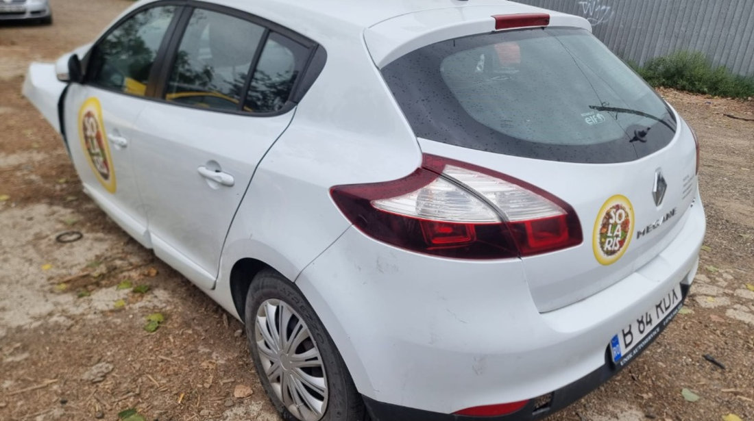 Bancheta spate Renault Megane 3 2016 hatchback 1.5 dci