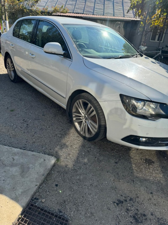 Bancheta spate Skoda Superb 2 (3T4) 2.0 TDI DSG tip motor CFF