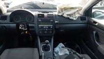 Bancheta spate Volkswagen Golf 5 2008 hatchback 1....