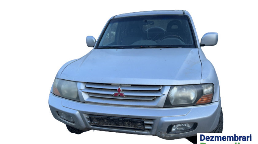 Bandou aripa spate stanga Mitsubishi Pajero 3 [1999 - 2003] SUV 5-usi 3.2 DI-D AT (165 hp) Cod motor 4M41