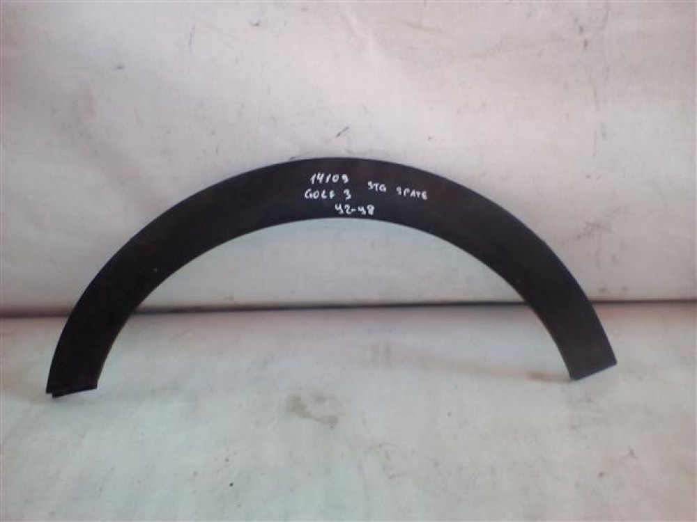 Bandou aripa stanga spate Vw Golf 3 An 1992 1993 1994 1995 1996 1997 1998 cod KK9522595