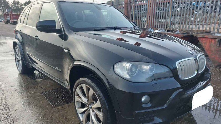 Bara fata BMW X5 E70 2009 SUV 3.0 306D5