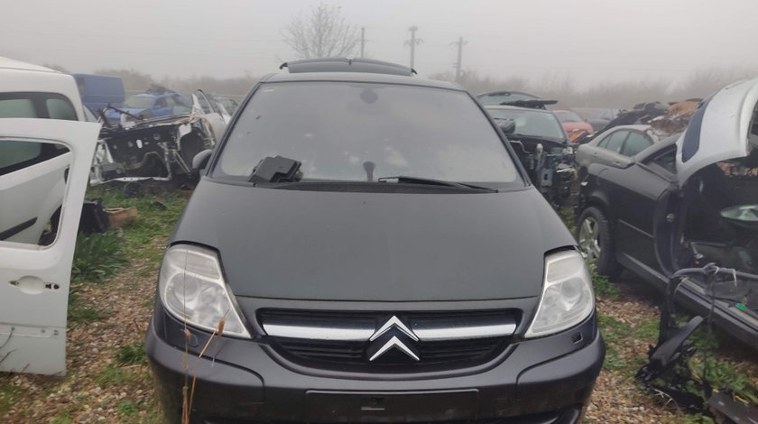 Bara fata Citroen C8 2005 Van 2.0